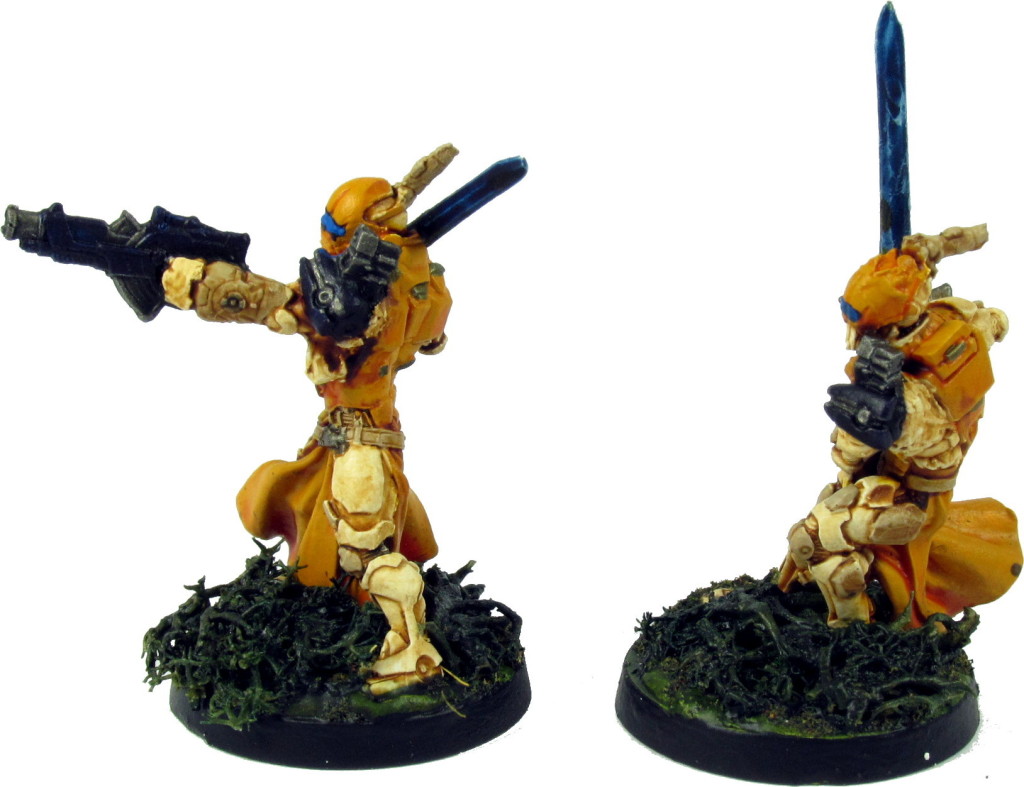 Teutonic Knight and Magister Knight side.