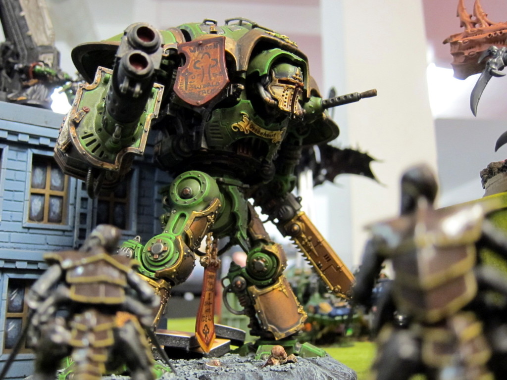 The Imperial Knight Greenheart walks among the horde.