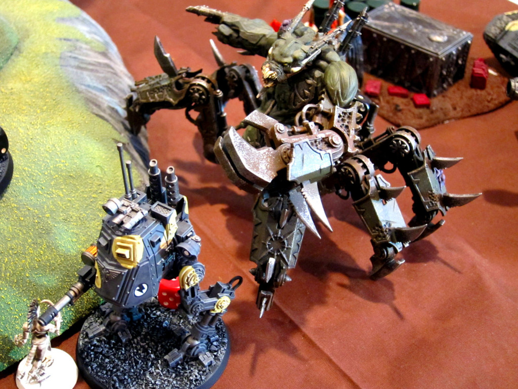 A Soulgrinder prepares to crush a lesser walker.